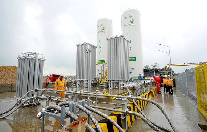PV GAS chính thức cung cấp LNG cho nhà máy khách hàng đầu tiên tại miền Bắc