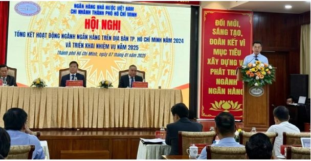 Ngành ngân hàng TPHCM cần tham gia tích cực vào xây dựng Trung tâm tài chính quốc tế toàn diện tại TPHCM