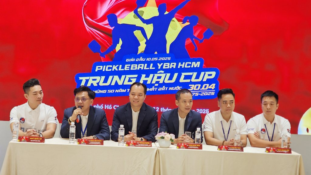 “Hoàng tử làng Xiếc” làm đại sứ Giải đấu Pickleball YBA HCM 2025 – Trung Hậu Cup