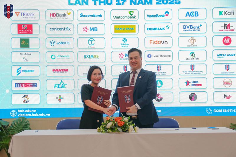 Trường ĐH Ngân hàng TP. HCM công bố Ngày hội Thực tập và Việc làm lần thứ 17