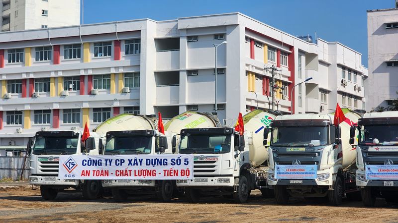 TP.HCM khởi công khu nhà tái định cư cho dự án rạch Xuyên Tâm