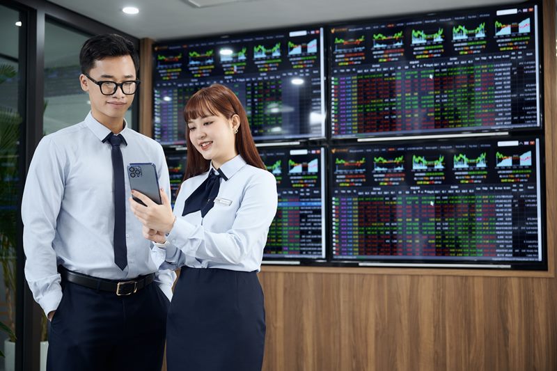 VN-Index nhiều khả năng sẽ tiếp tục diễn biến theo hướng dao dộng giằng co đi ngang biên hẹp
