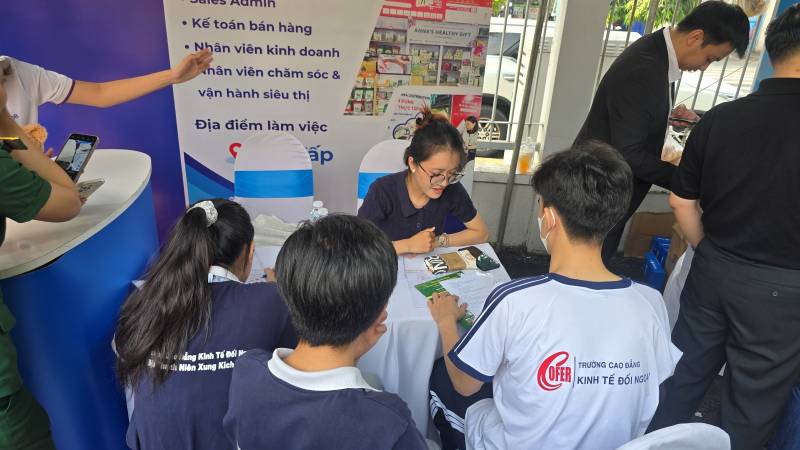 Trải nghiệm công nghệ tại Ngày hội tuyển dụng – việc làm 2026