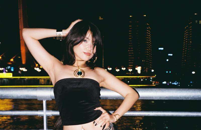 V# tái xuất với MV “FRIEND”: Khi “bông hồng” giới Rap dũng cảm đối diện với lời từ chối tình cảm tuổi học trò
