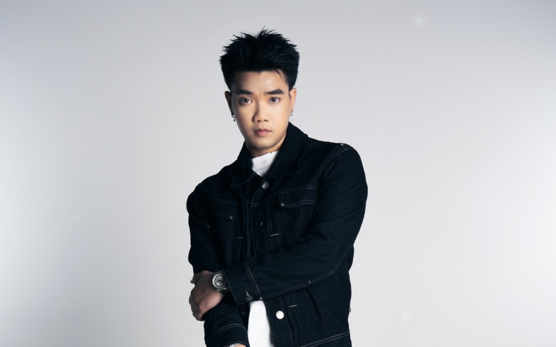 GUrbane kết hợp Hoàng Tôn, mang màu sắc mới cho R&B Việt qua “Lạc bước trong ngần mắt em”